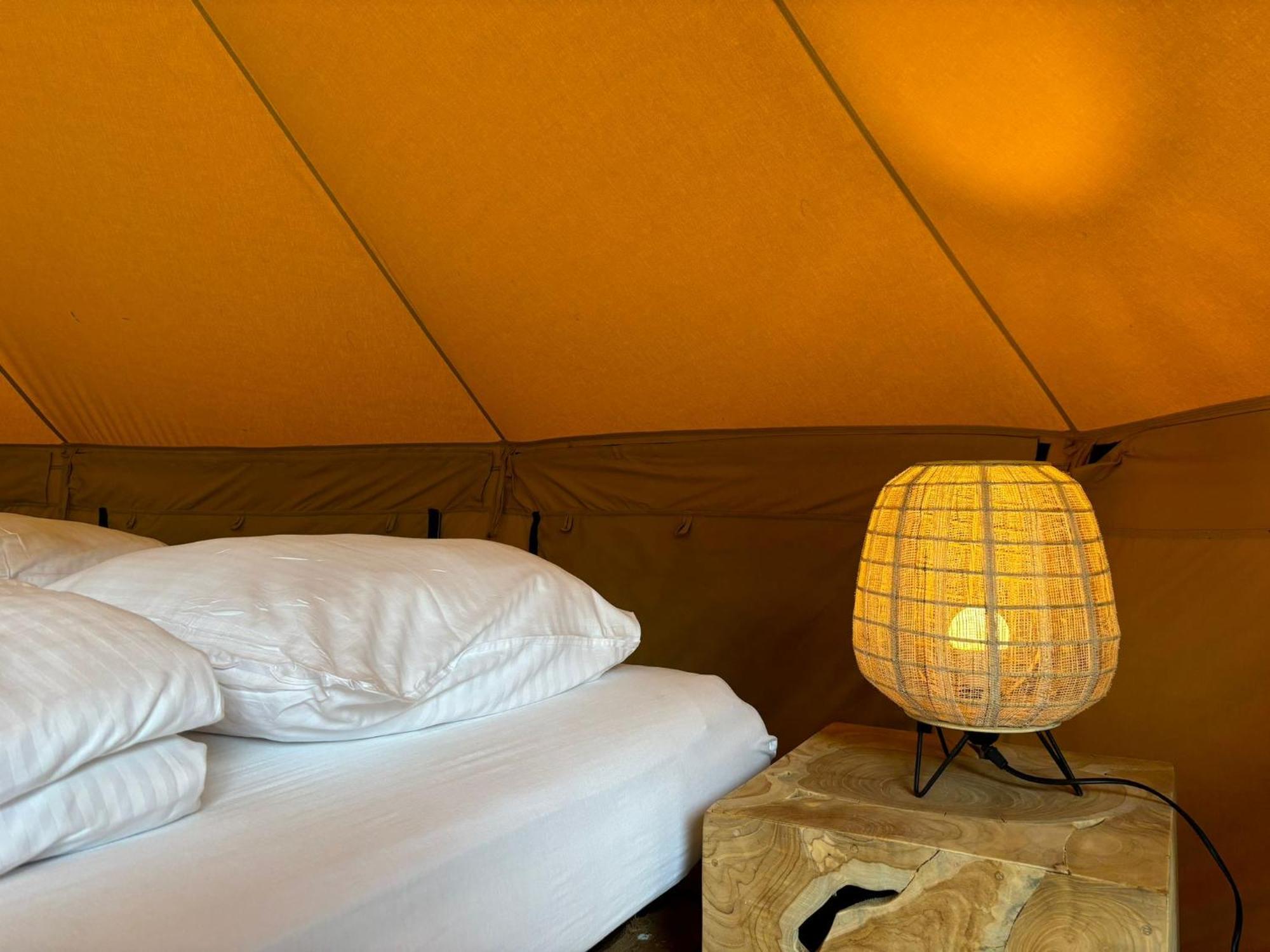 Hotel Glamping Bivak - Urban Gardens Gent Esterno foto